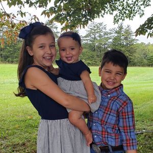 Meet your Posher, Ashley